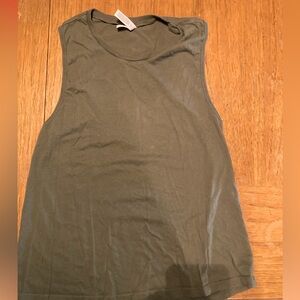 Cvg muscle tank - army green
